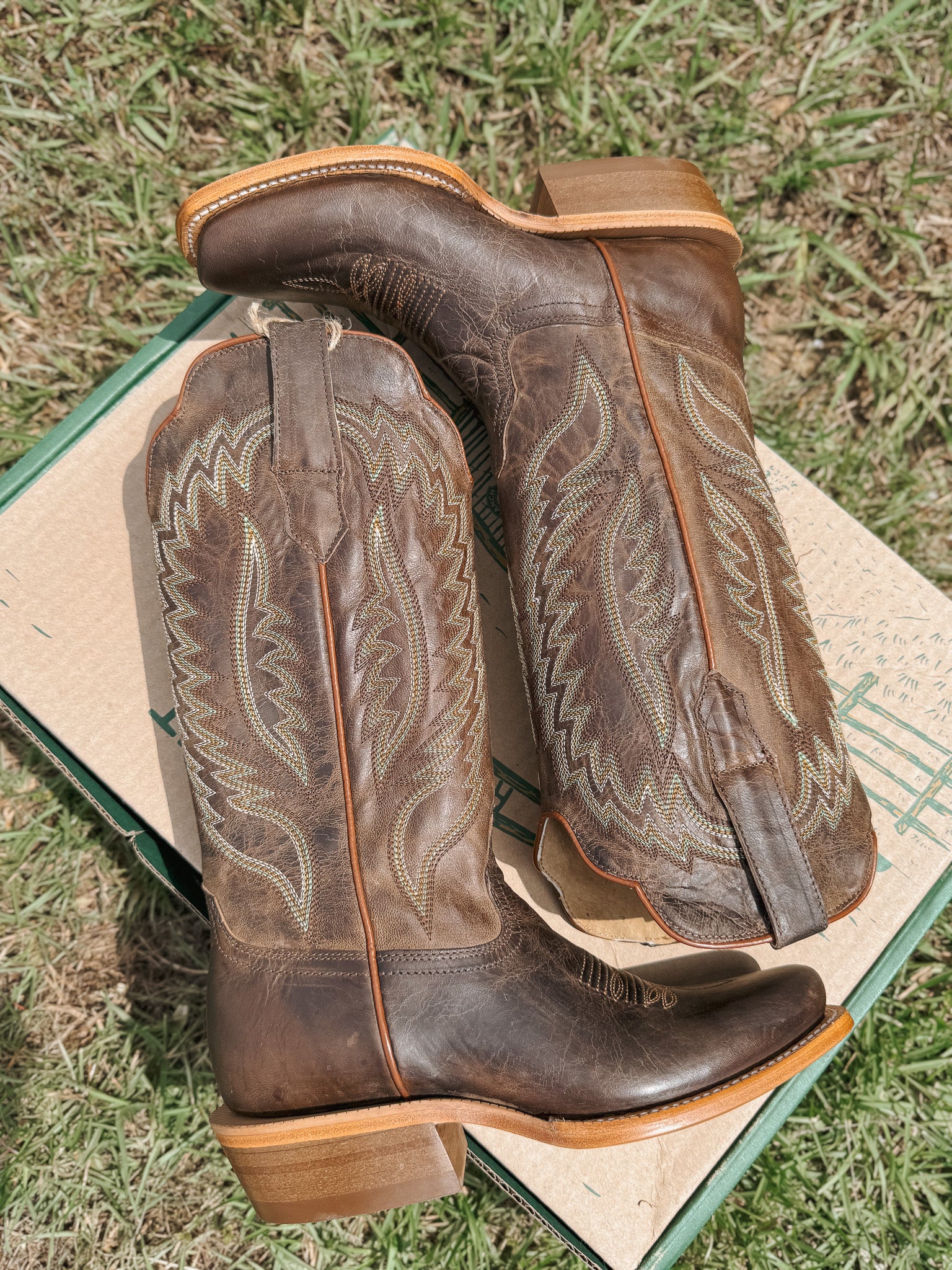 Women's R. Watson Mad Brown Goat Boats - Image 3