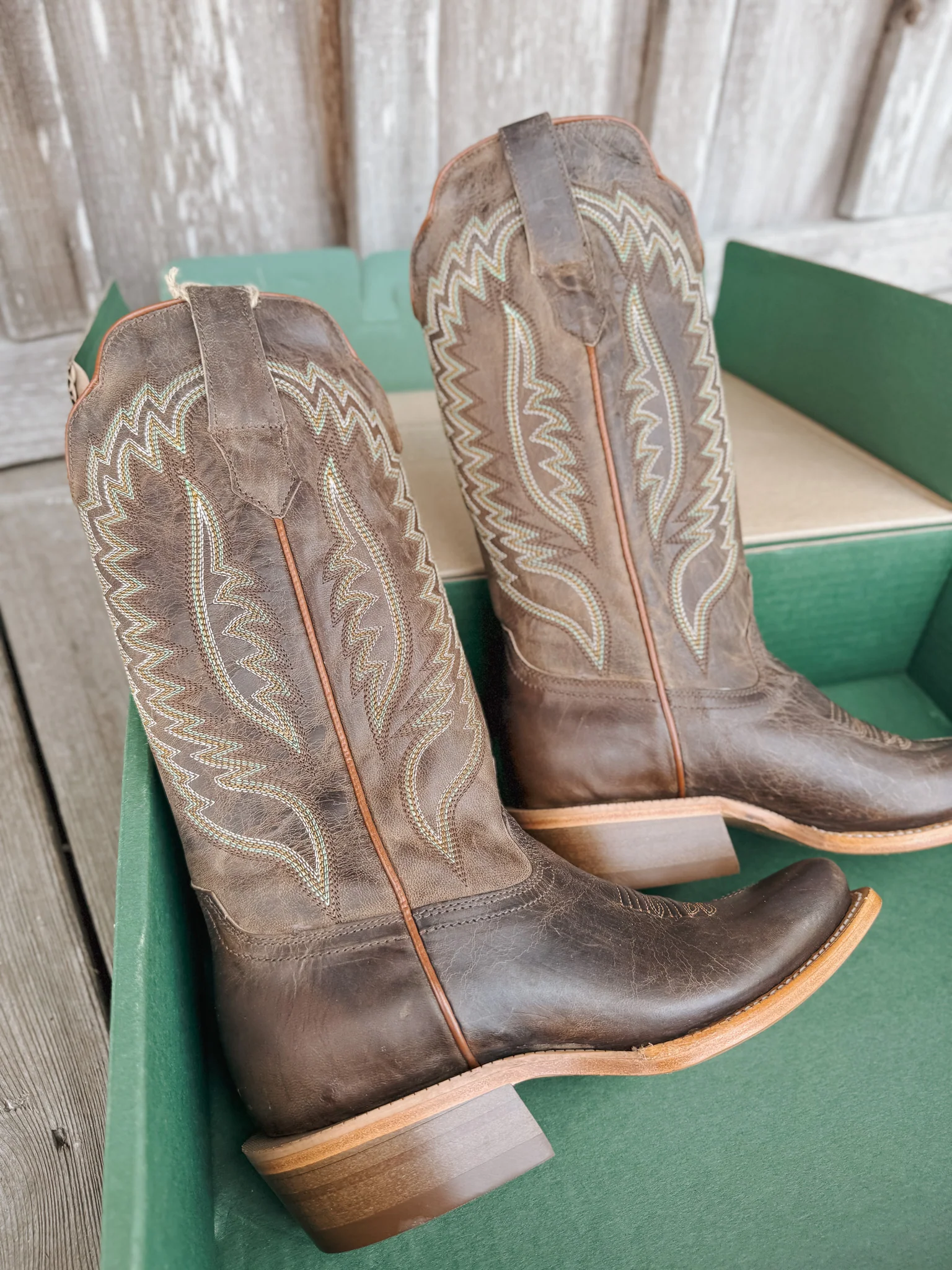 Women's R. Watson Mad Brown Goat Boats - Image 5
