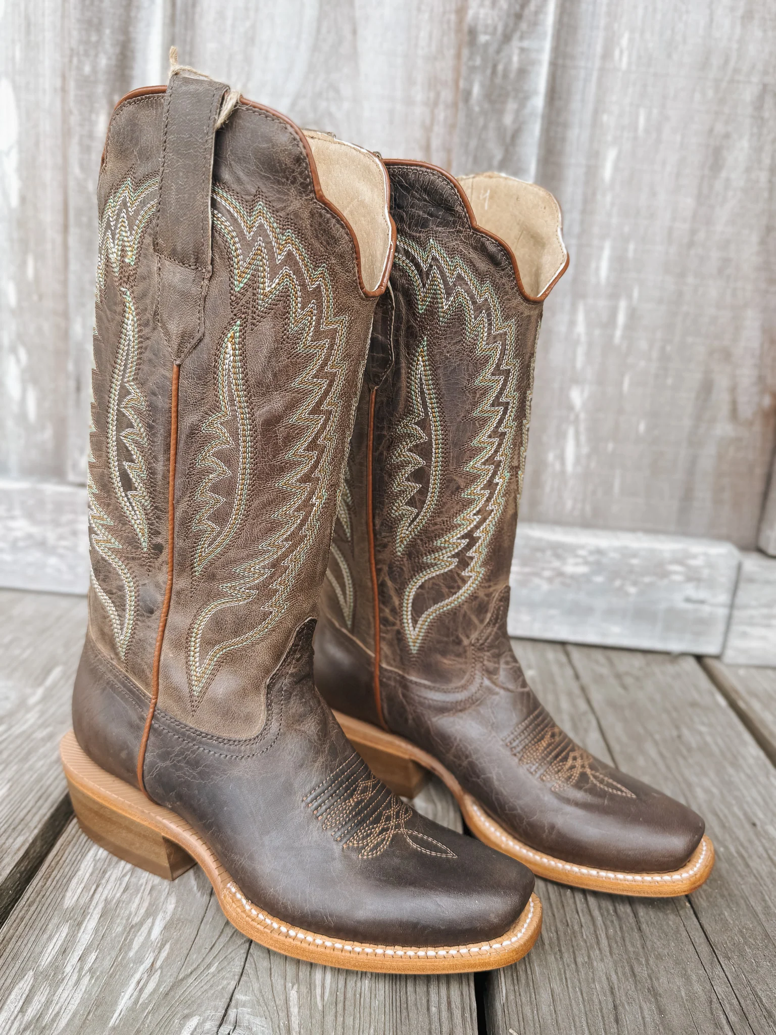Women's R. Watson Mad Brown Goat Boats - Image 7