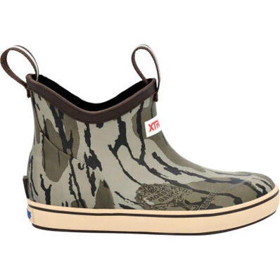 Kid's XTRATUF Ankle Deck Boots in Mossy Oak Camo - Image 5