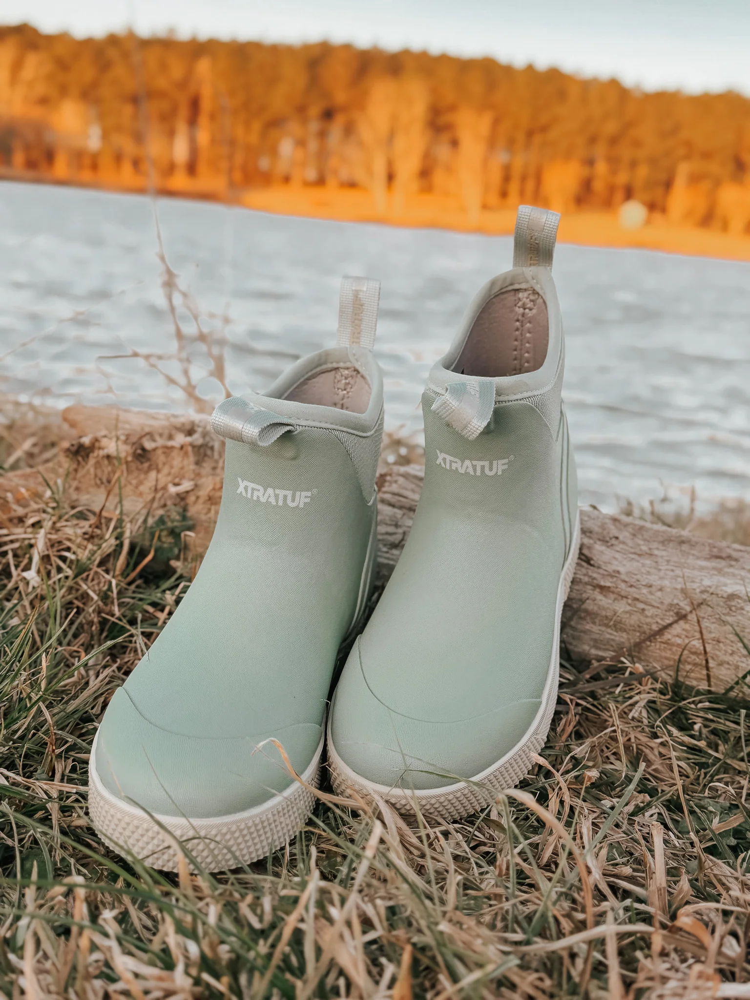 XTRATUF Women's Wheelhouse Ankle Deck Boot in Iceberg - Image 3